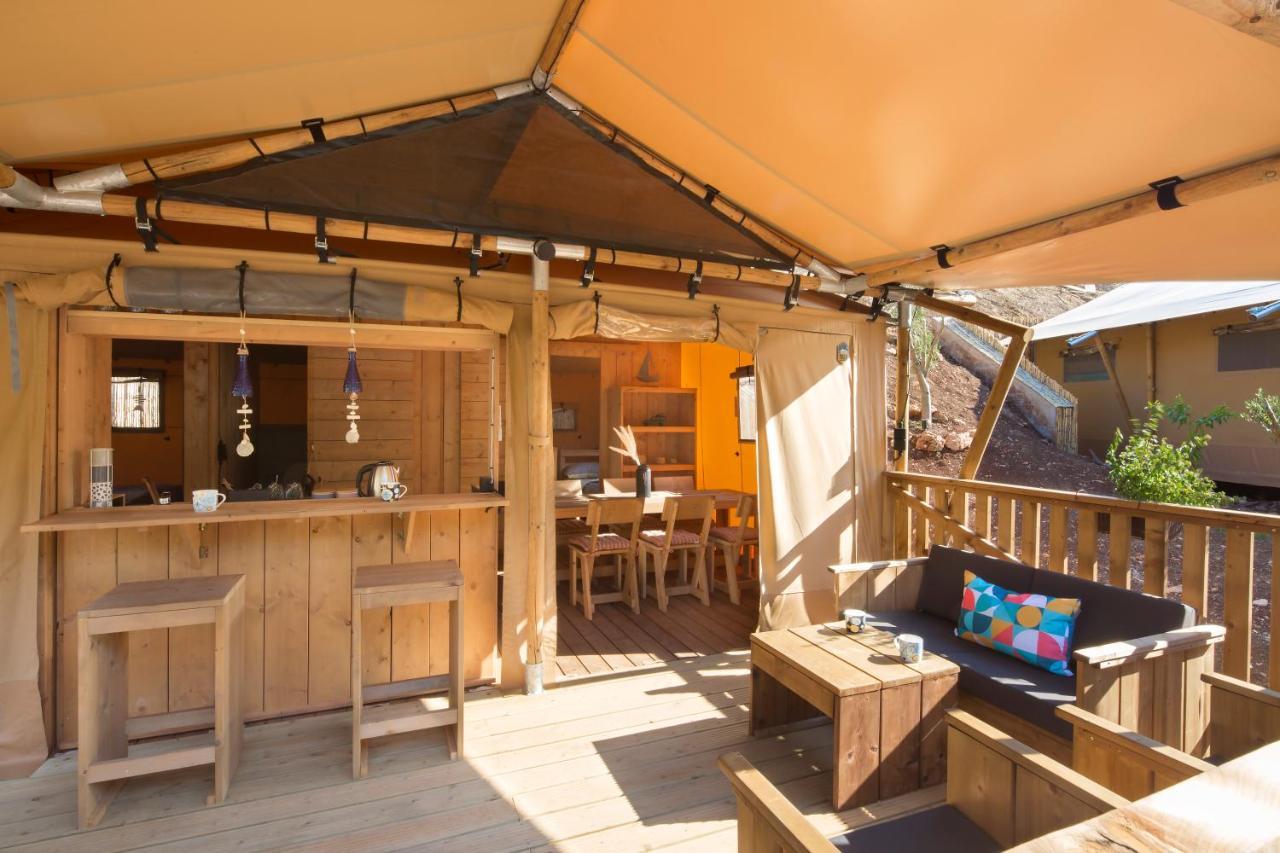 Sea Glamping Hotel Kotor Eksteriør billede