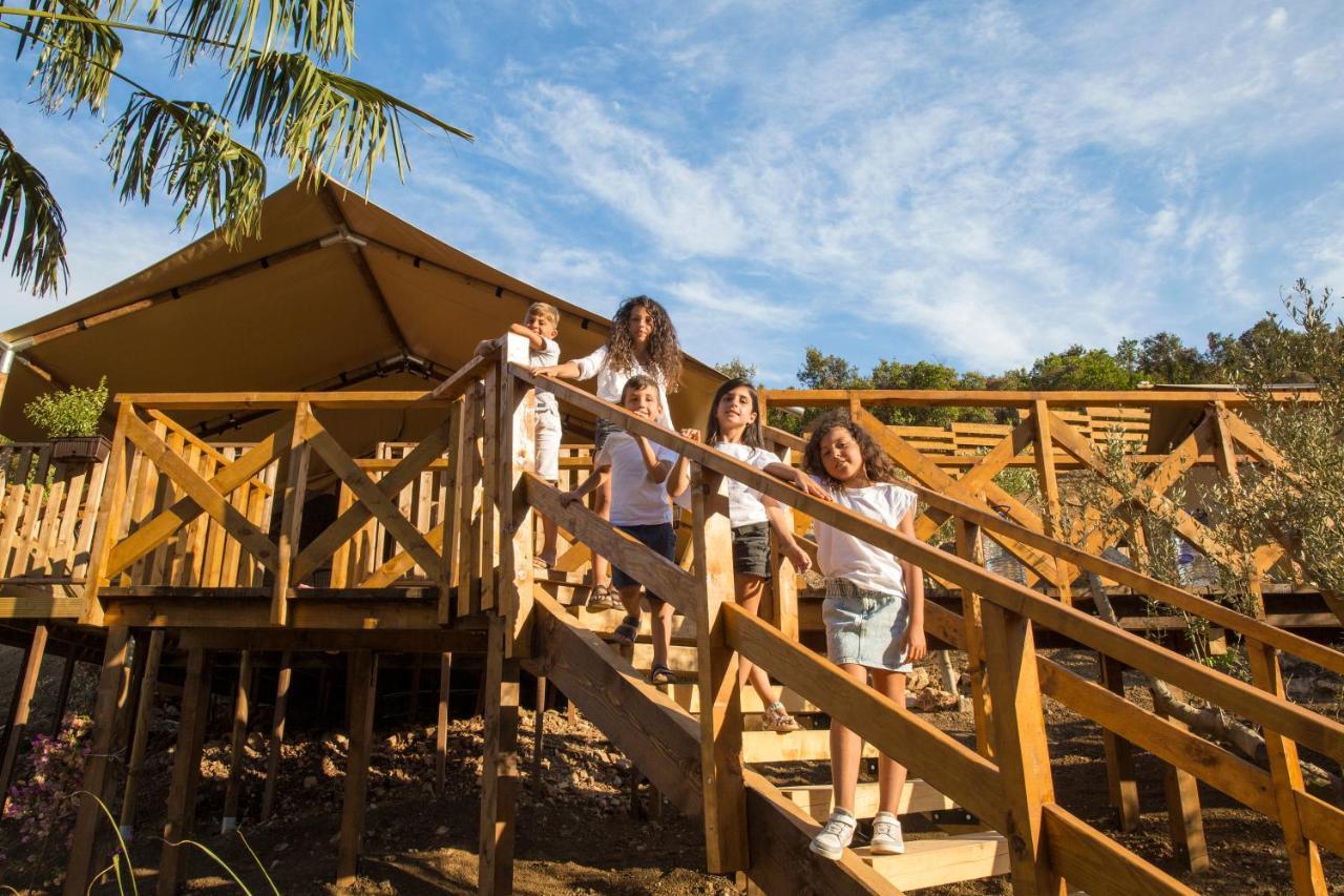 Sea Glamping Hotel Kotor Eksteriør billede