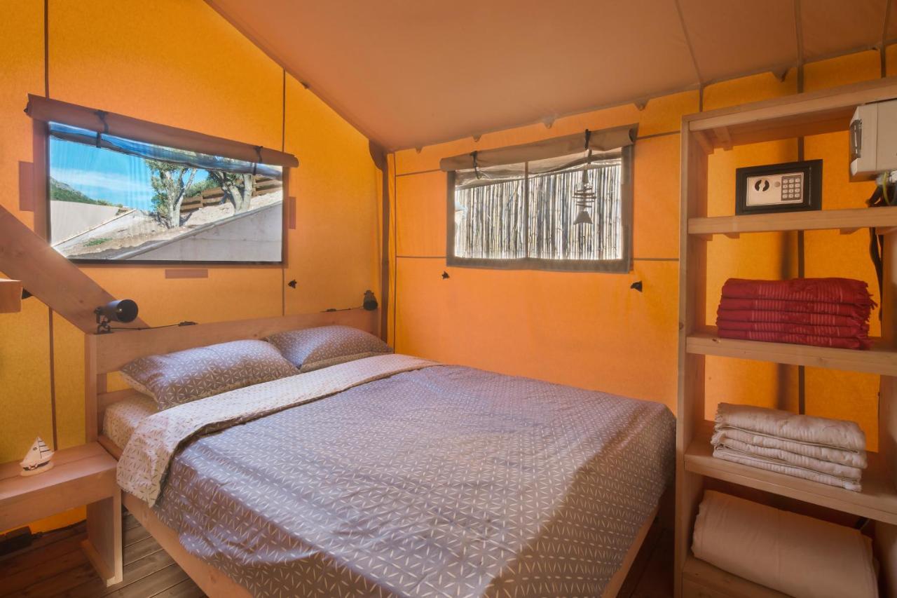 Sea Glamping Hotel Kotor Eksteriør billede
