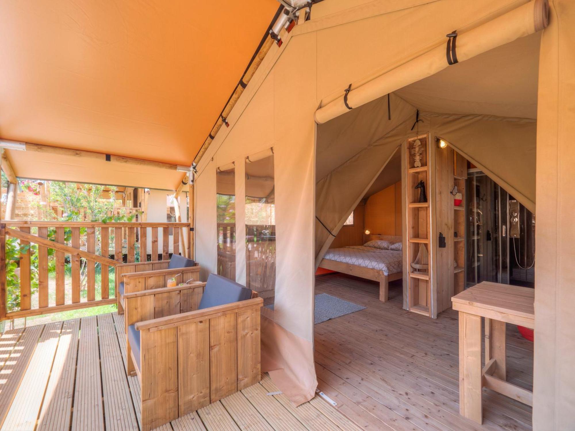 Sea Glamping Hotel Kotor Eksteriør billede