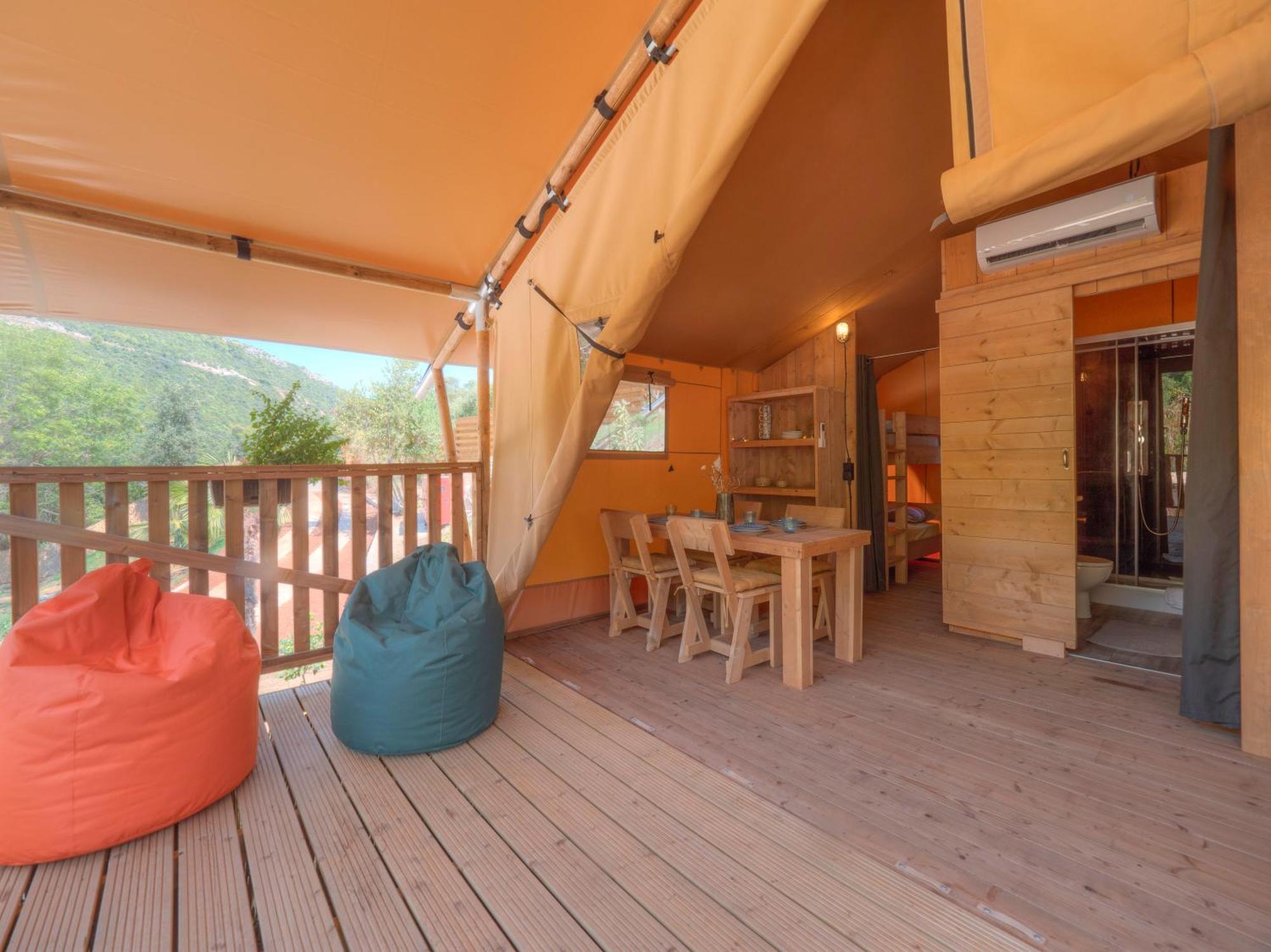 Sea Glamping Hotel Kotor Eksteriør billede