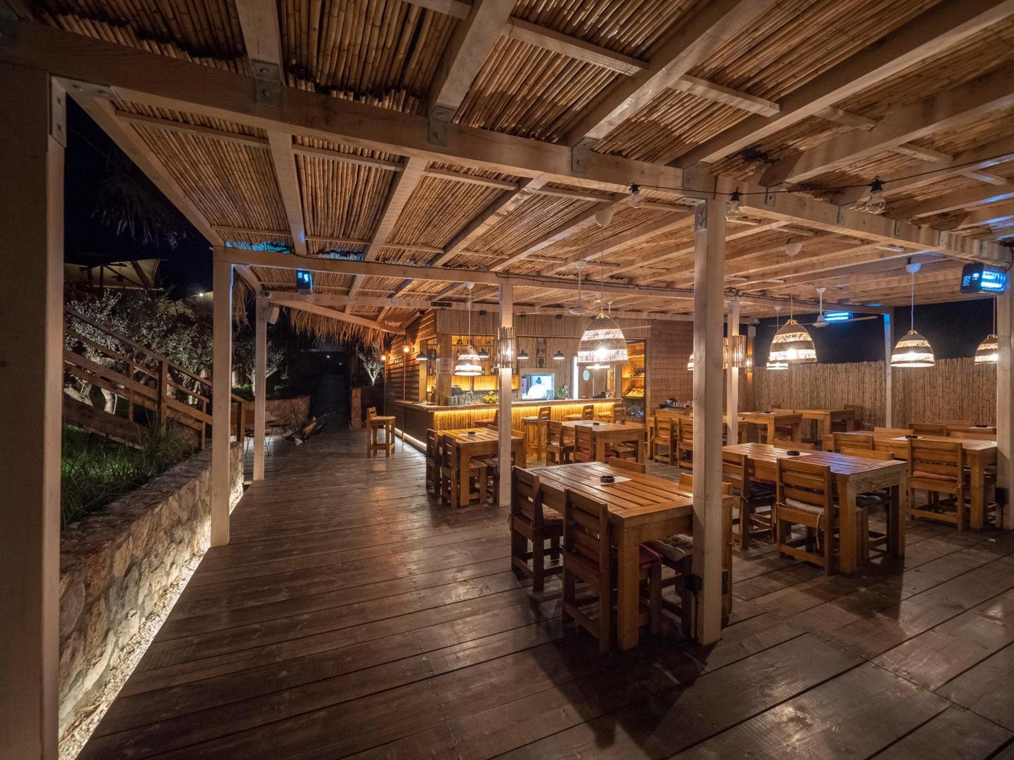 Sea Glamping Hotel Kotor Eksteriør billede
