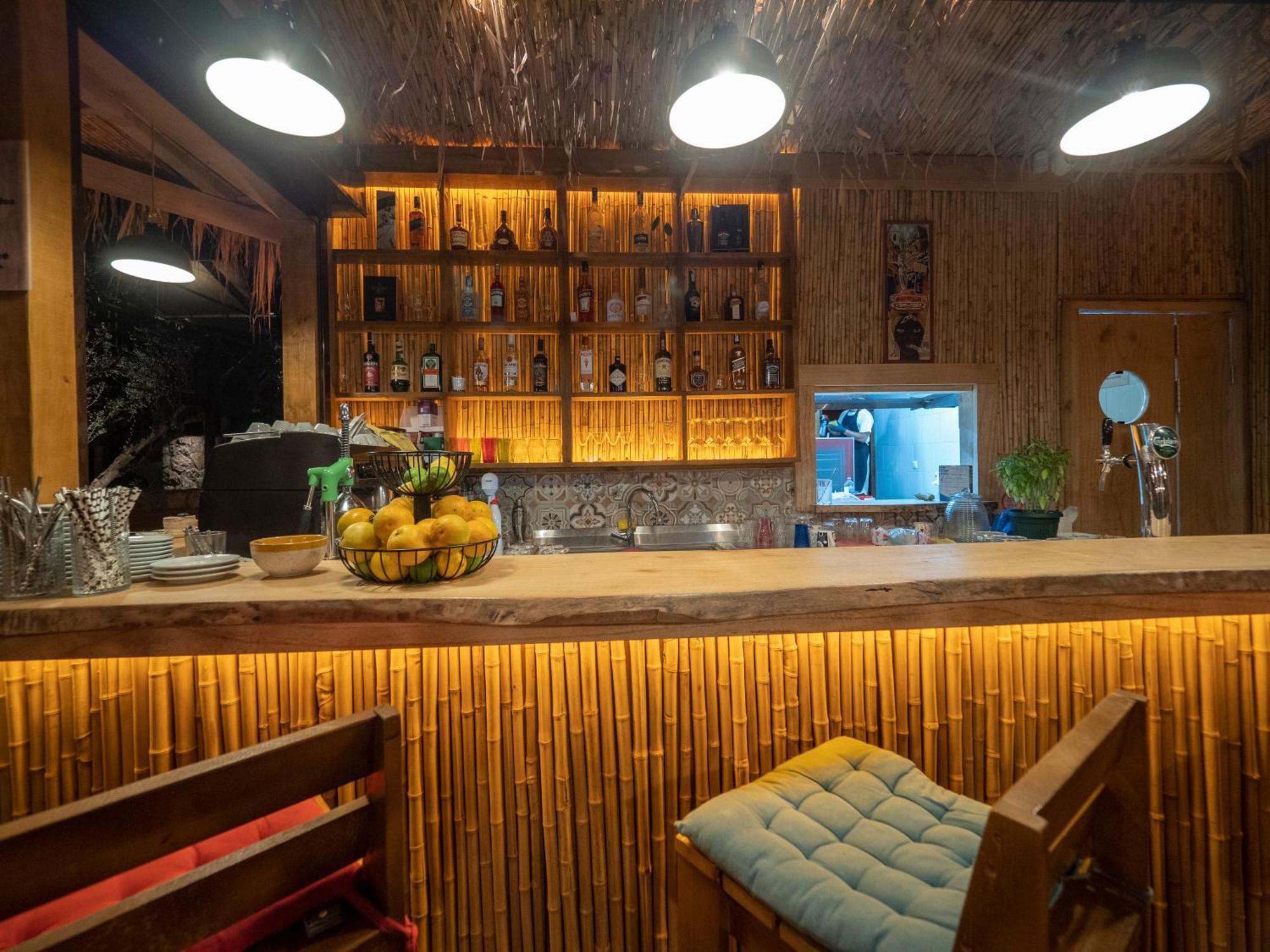 Sea Glamping Hotel Kotor Eksteriør billede