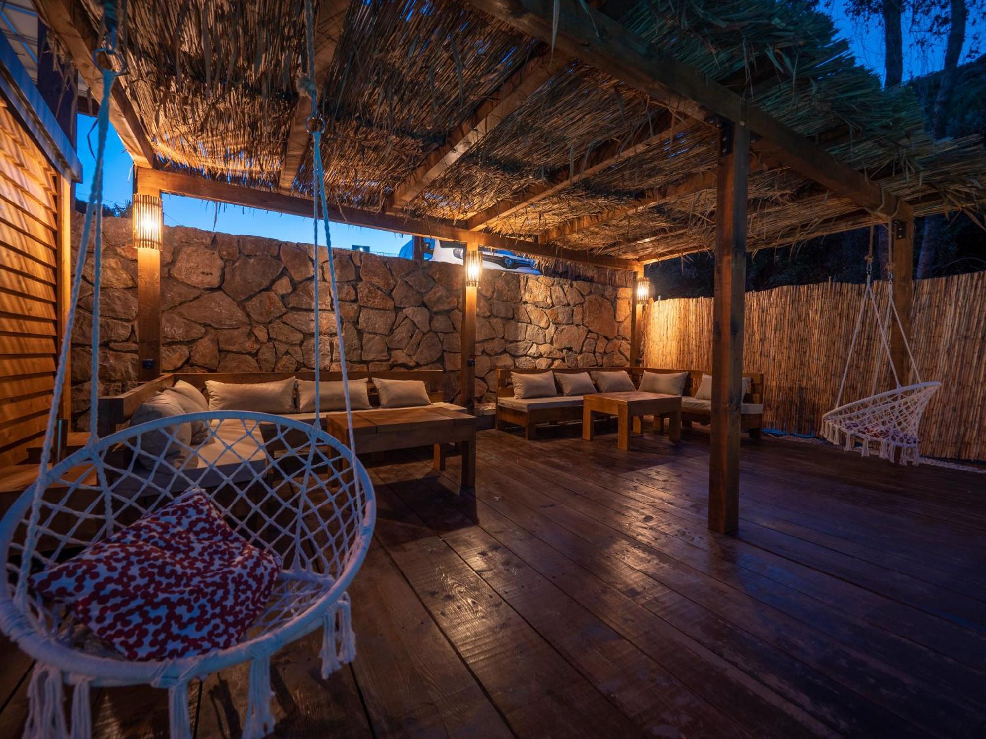 Sea Glamping Hotel Kotor Eksteriør billede